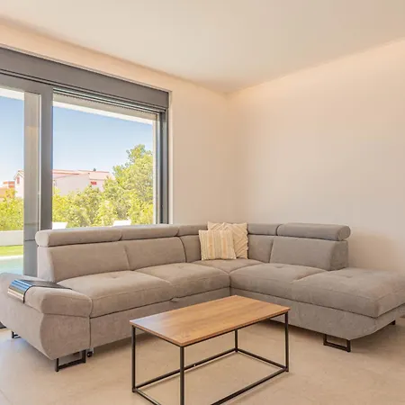 Laganini Daire Vodice